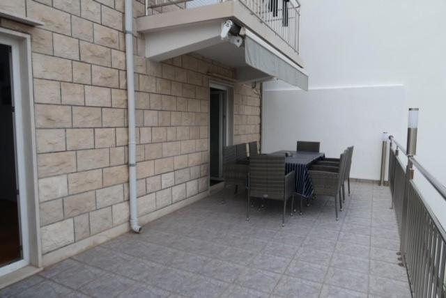 Apartment Samanta Supetar Exterior foto
